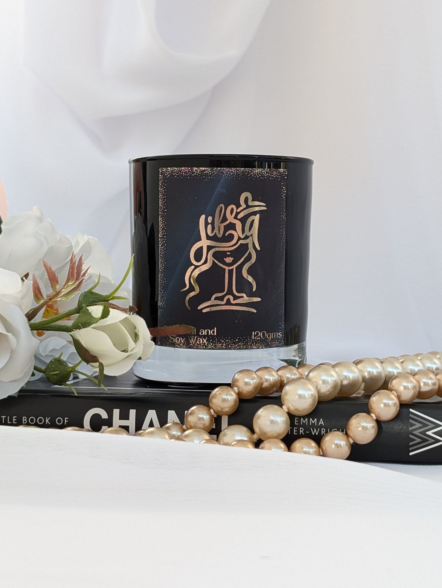 Scorpio Candle – Luxury Zodiac Candle in Black & Gold for Astrology Lovers