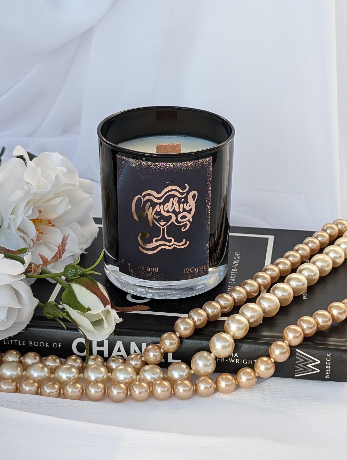 Scorpio Candle – Luxury Zodiac Candle in Black & Gold for Astrology Lovers