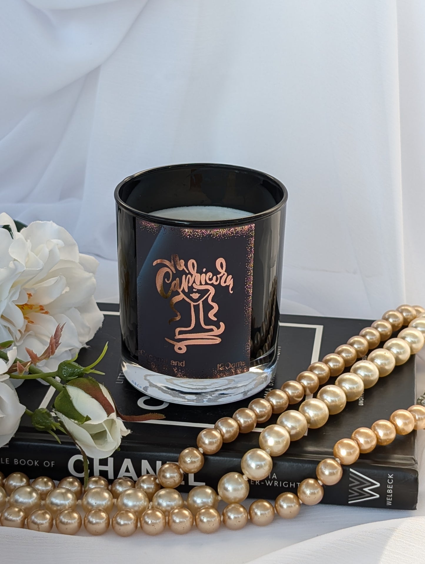 Scorpio Candle – Luxury Zodiac Candle in Black & Gold for Astrology Lovers