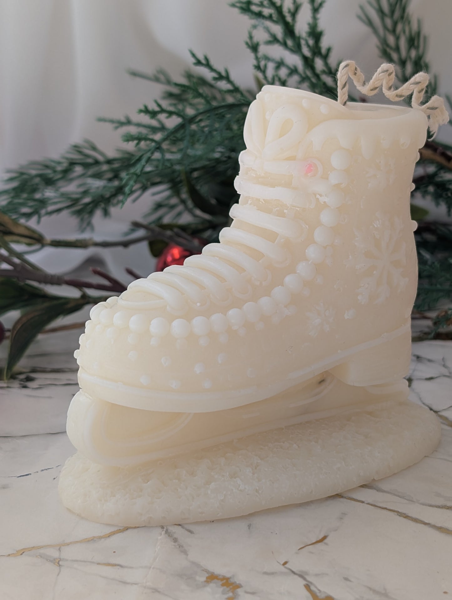 Ice Skate Christmas Candle | Moulded Statement Candle