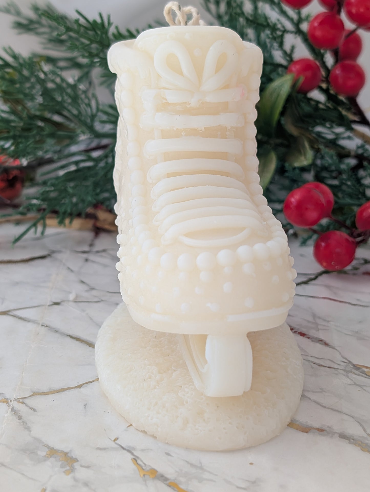 Ice Skate Christmas Candle | Moulded Statement Candle