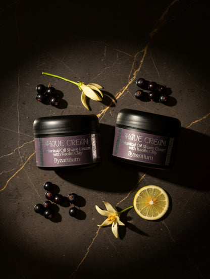 Byzantium shave cream 100ml in black jar with black and silver label.