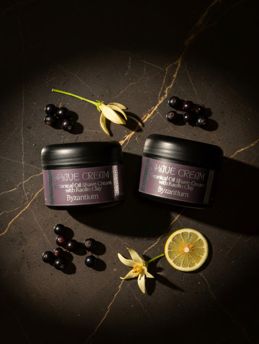 Byzantium shave cream 100ml in black jar with black and silver label.