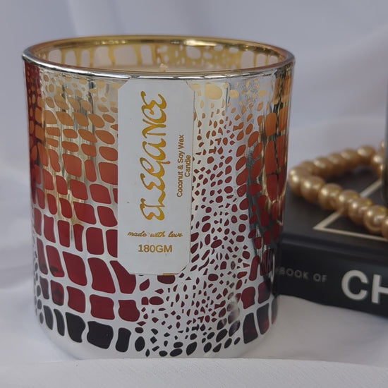 Glamour and Elegance Candles in detail